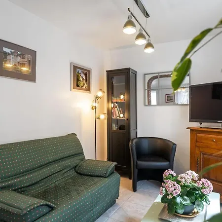 Holiday home Gite Gites De France - La Lamperierre