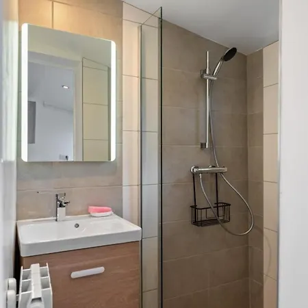 Holiday home Gite Gites De France - La Lamperierre